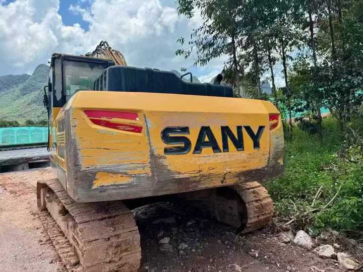 Used Sany SY215C Excavator 2021 Model / 2