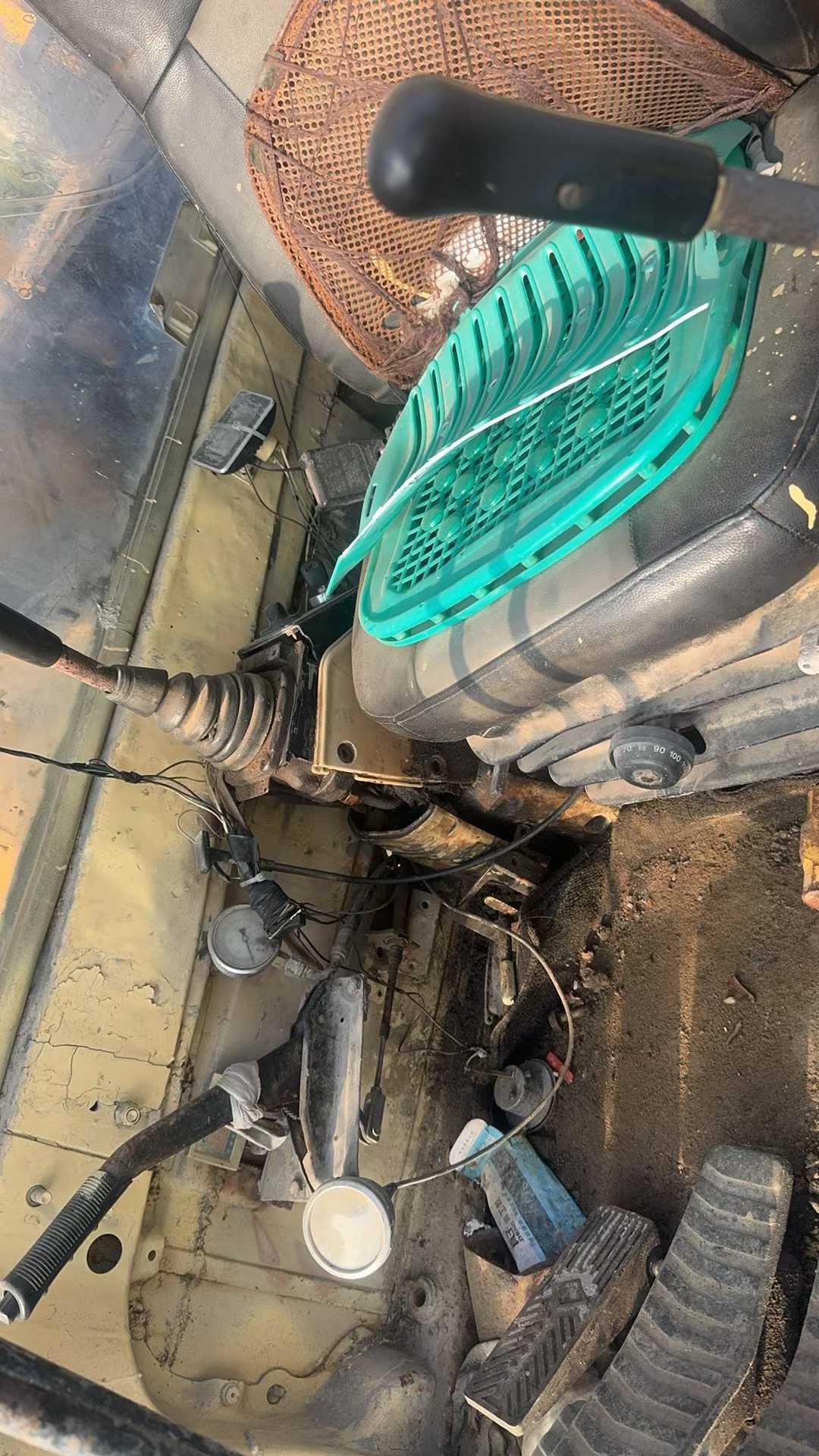 Used Caterpillar 320A Excavator 2016 Model / 5