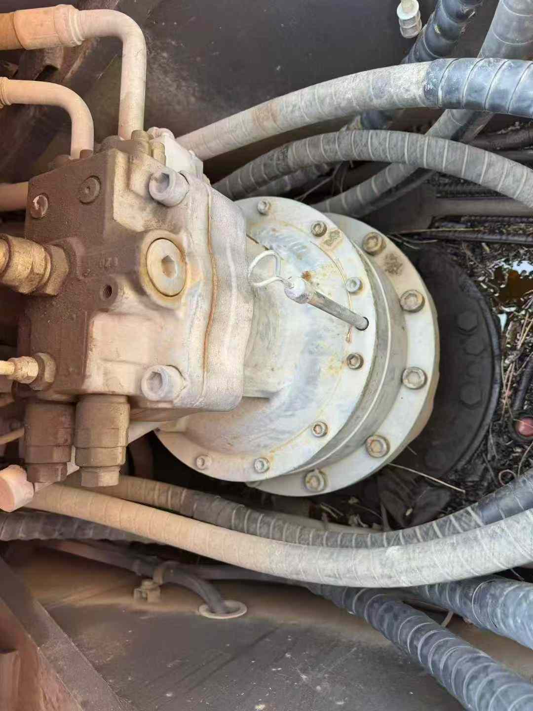 Used Hitachi ZX330-3G Excavator 2011 Model / 7