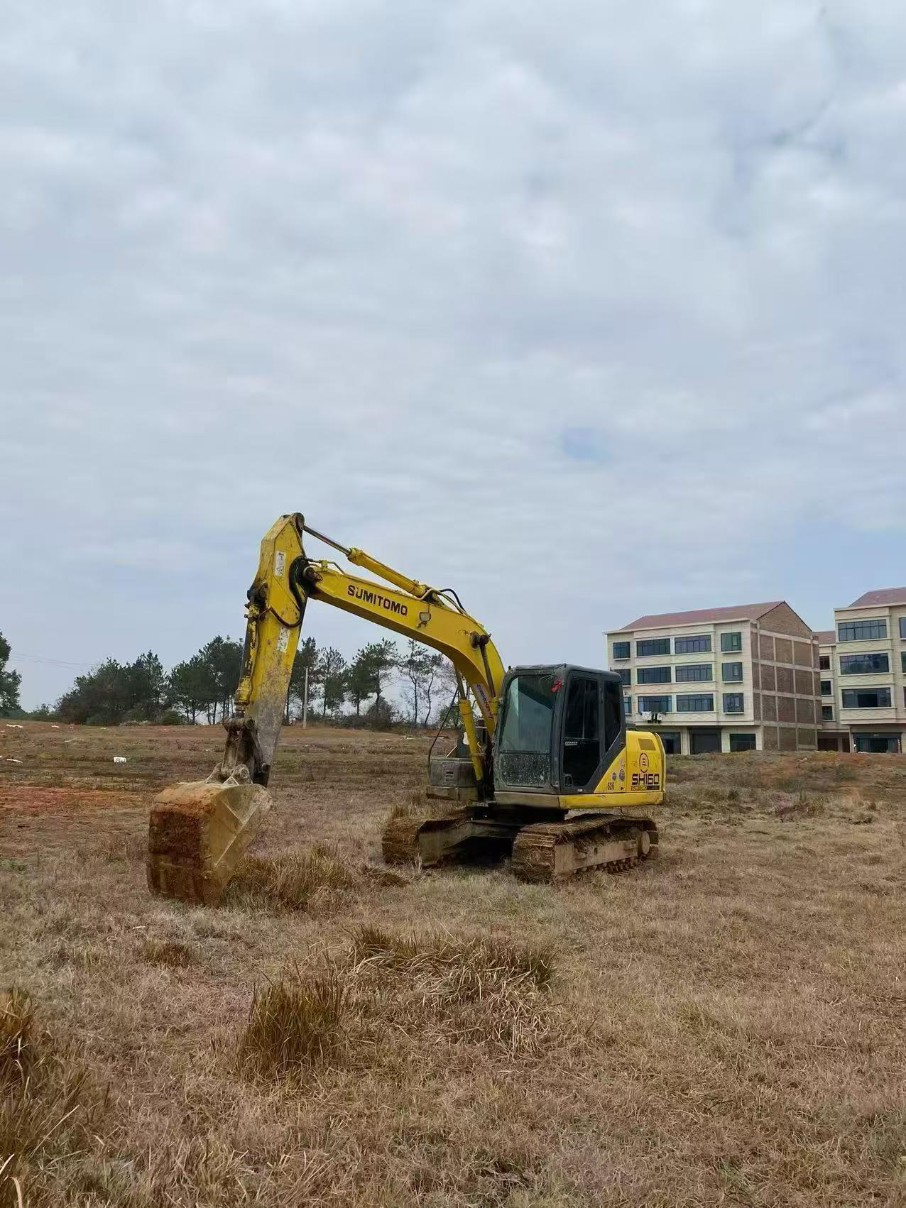 Used Sumitomo SH120 Excavator 2012 Model / 4