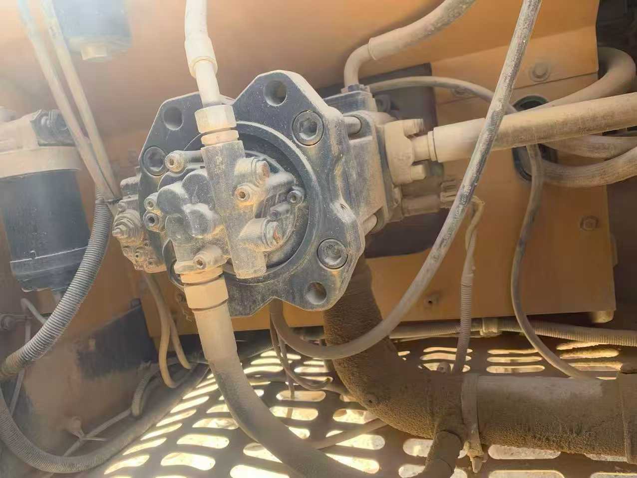 Used XCMG XE305D Excavator 2017 Model / 5