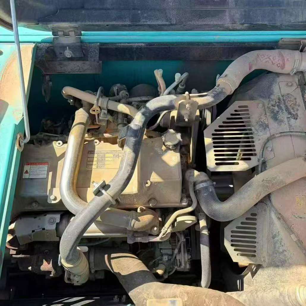 Used Kobelco SK200 Excavator 2021 Model / 7