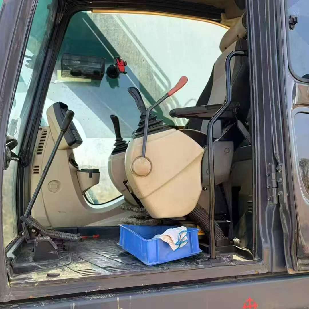 Used Kobelco SK200 Excavator 2021 Model / 6