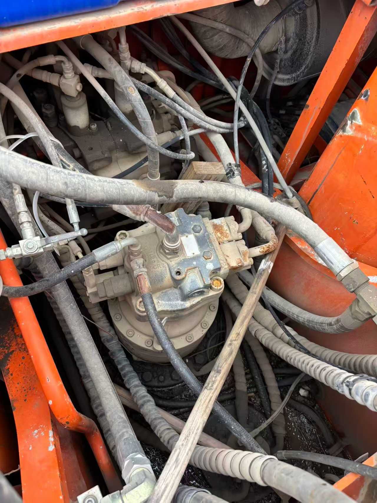 Used Doosan S225 Excavator 2016 Model / 7