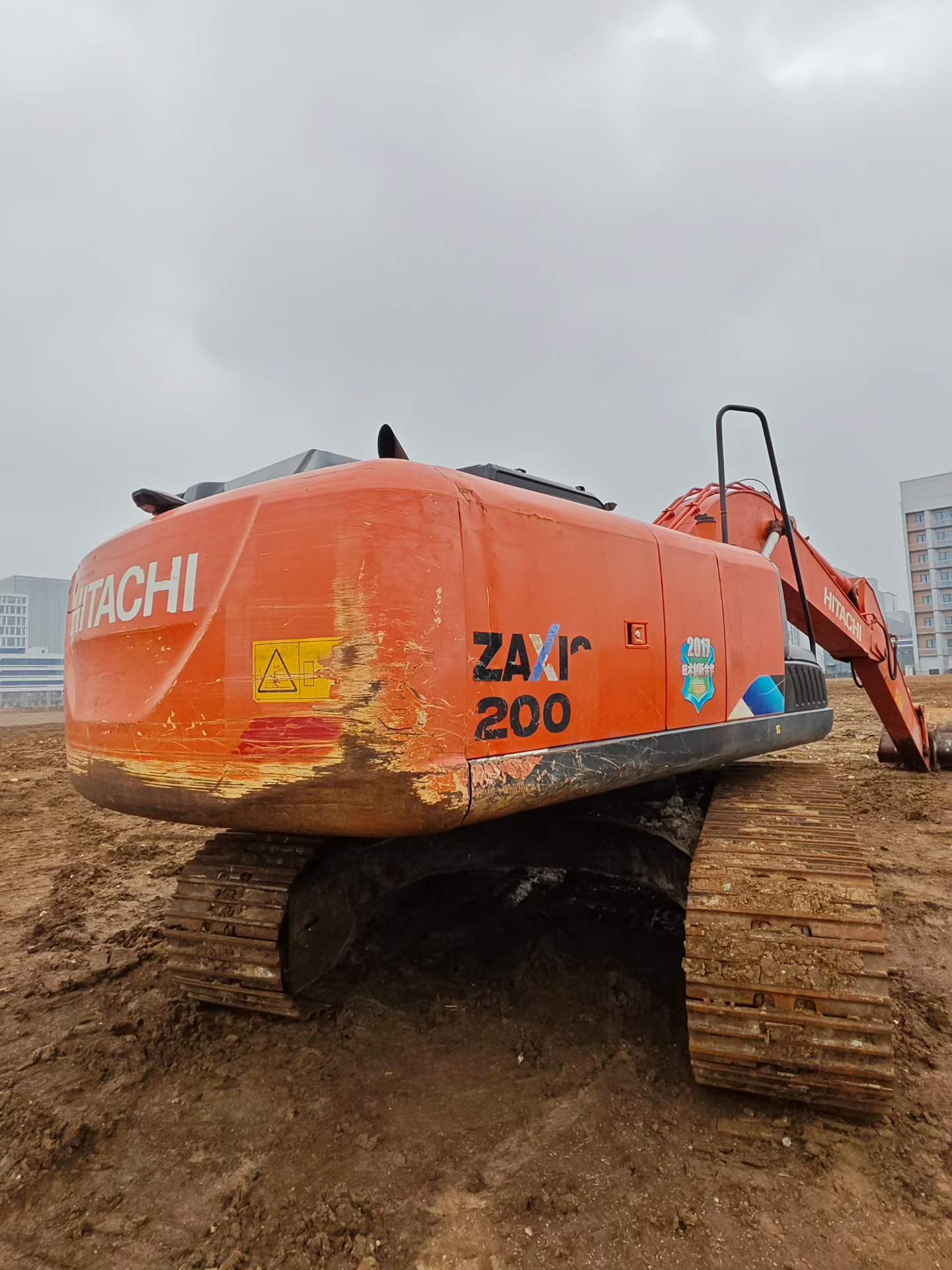 Used Hitachi ZH200-5A Excavator 2020 Model / 2