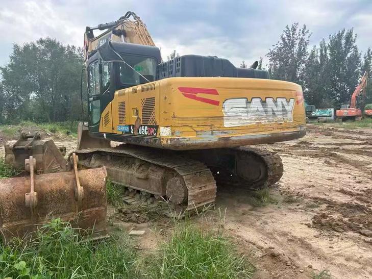 Buy Sany SY205C Used Excavator / 1