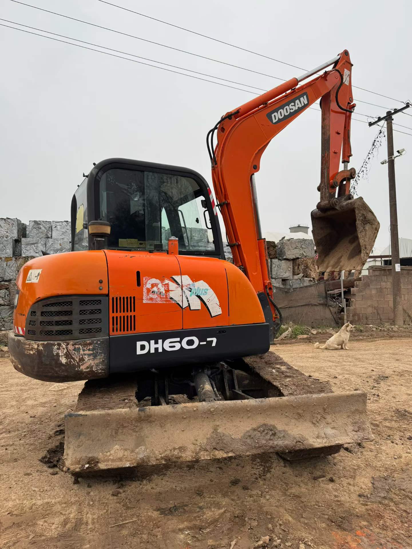 Used Doosan DH60 Excavator 2016 Model / 8