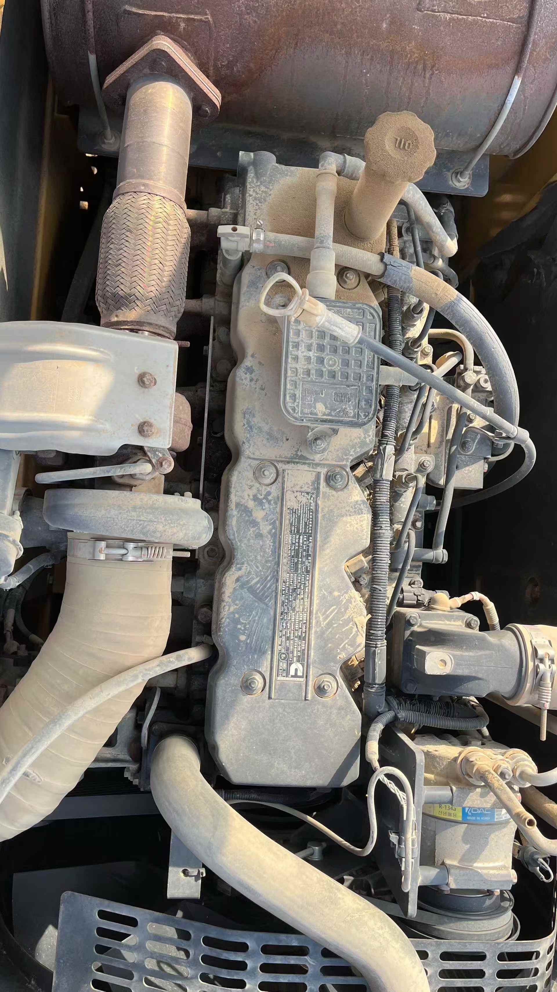 Used XCMG XE215D Excavator 2019 Model / 8