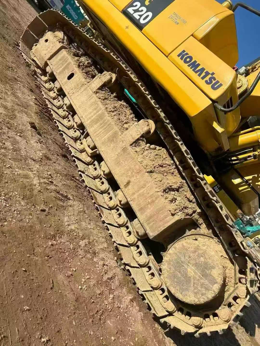 Used Komatsu PC220-7 Excavator 2016 Model / 7