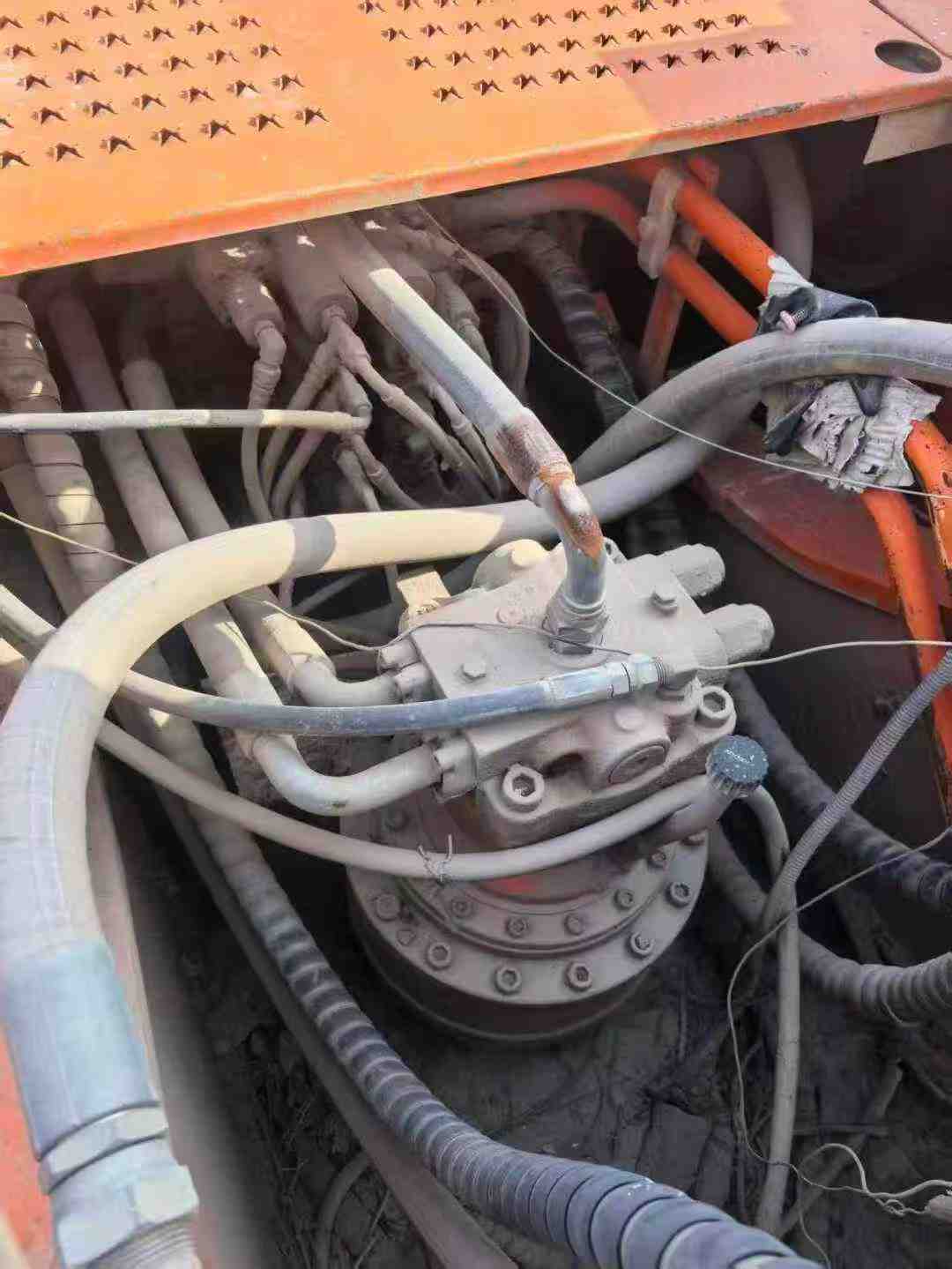 Used Doosan DH300-7 Excavator 2014 Model / 6