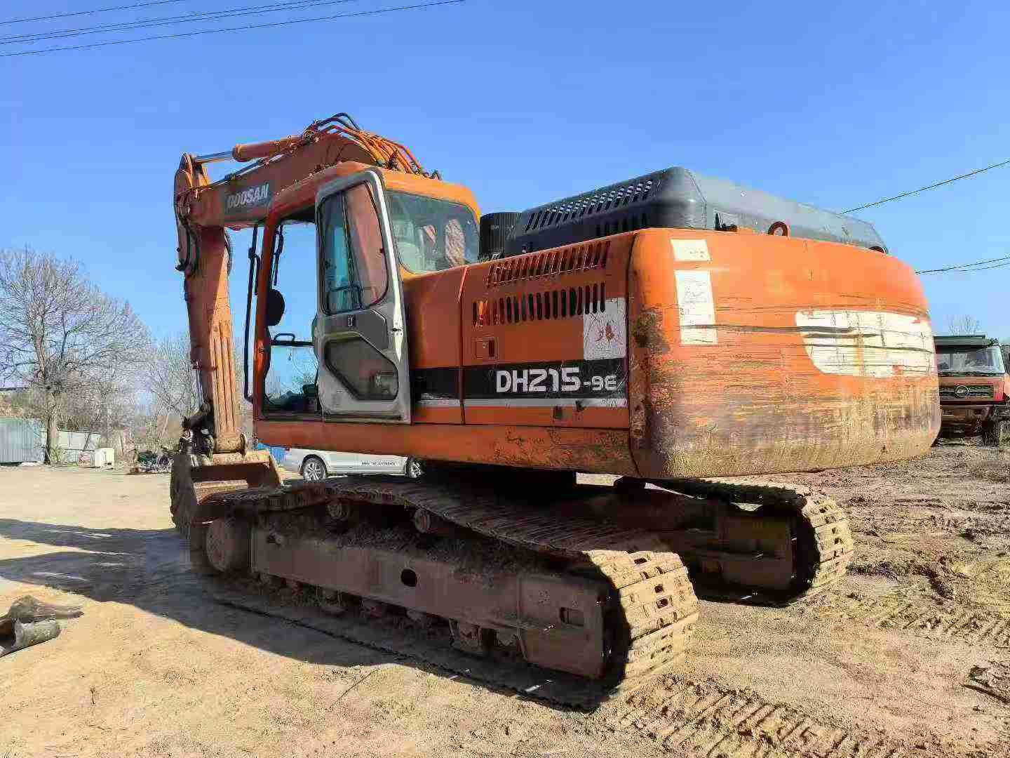 Used Doosan DH215-9E Excavator 2013 Model / 5