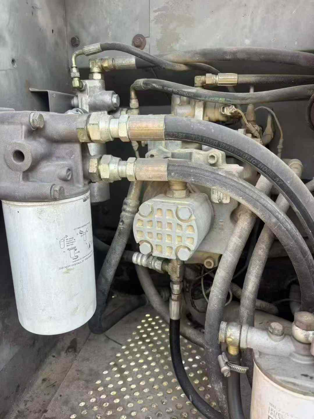 Used Hitachi EX120-6 Excavator 2014 Model / 2