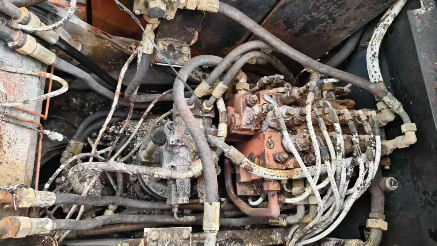 Used Sany SY135 Excavator 2024 Model / 4