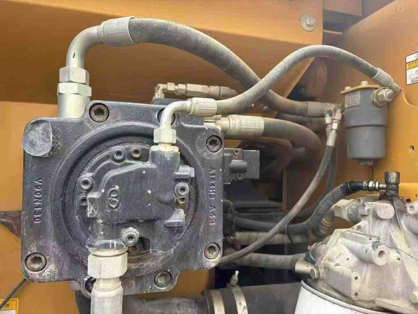 Used Sany SY205C Excavator 2020 Model / 9