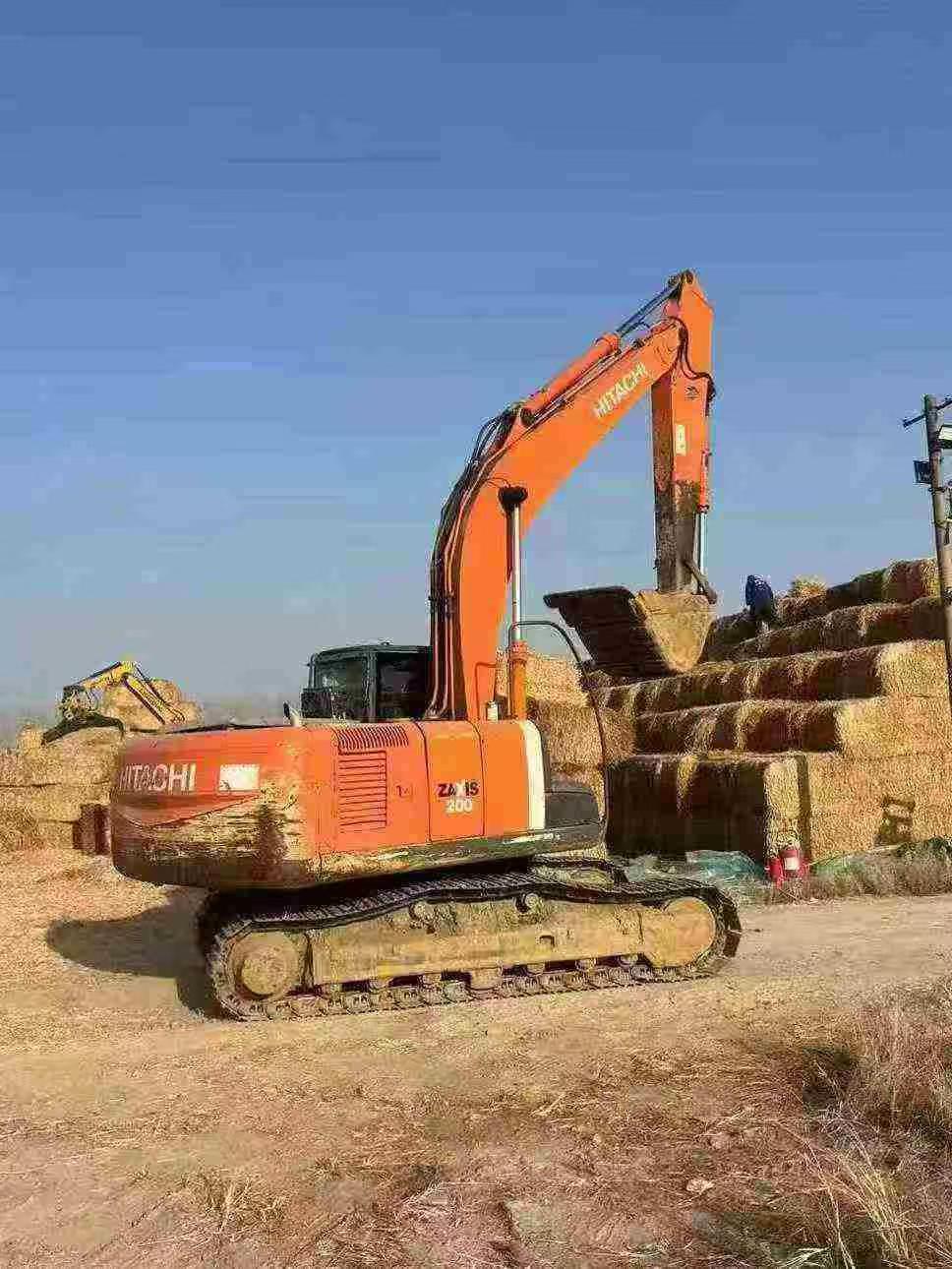 Used Hitachi EX200-3 Excavator 2016 Model / 9