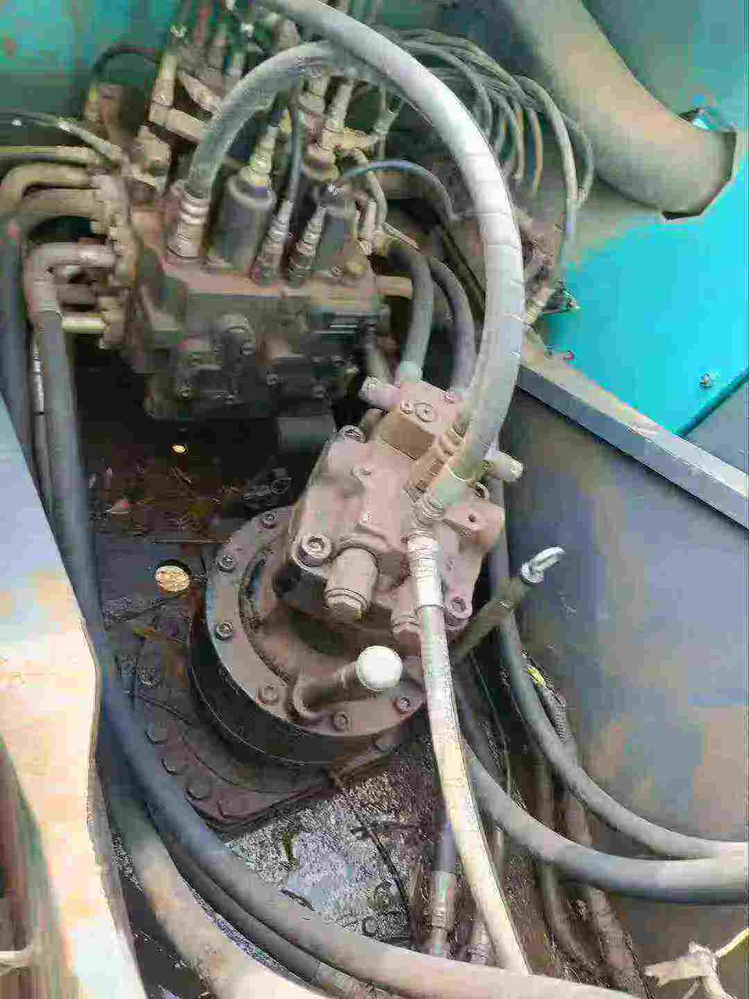 Used Kobelco SK2008 Excavator 2014 Model / 6