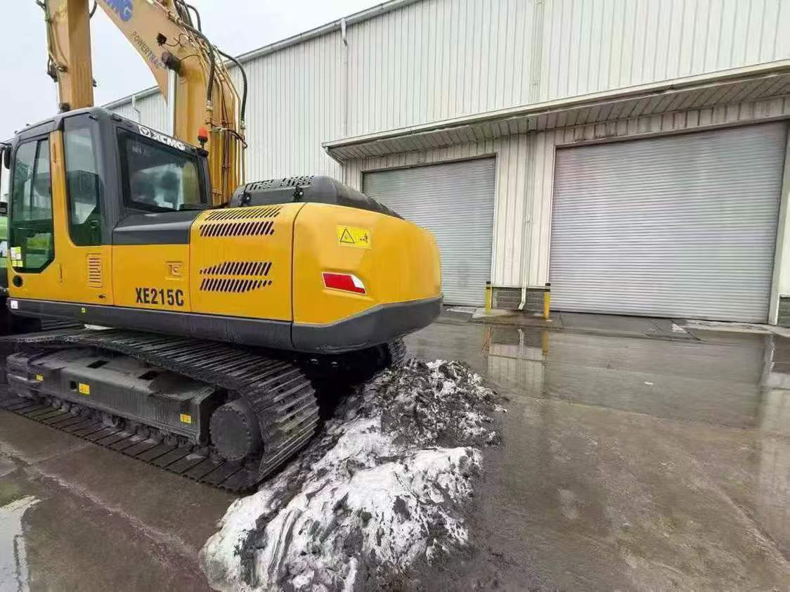 Used XCMG XE215C Excavator 2026 Model / 6