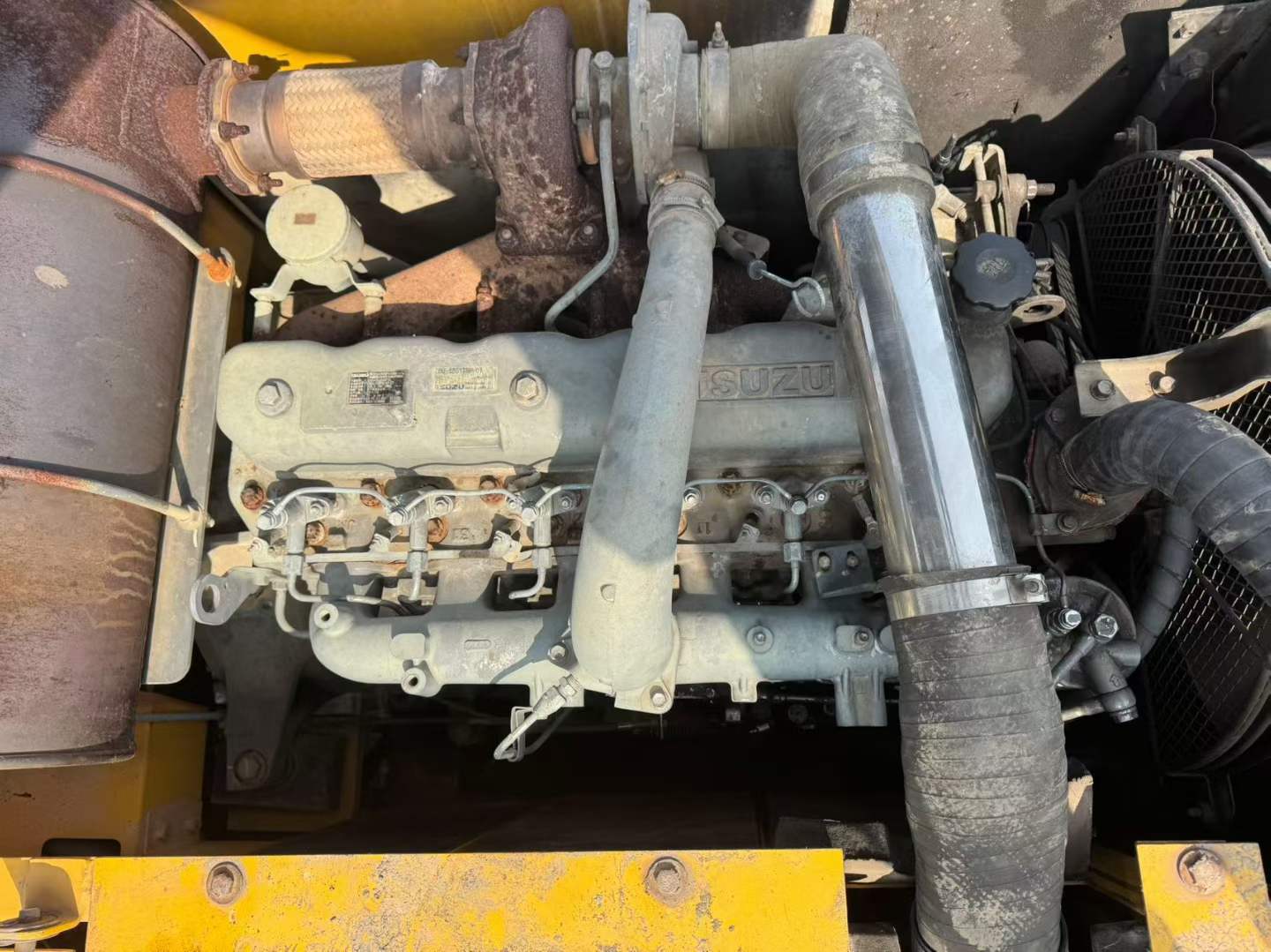 Used XCMG XE215C Excavator 2016 Model / 6