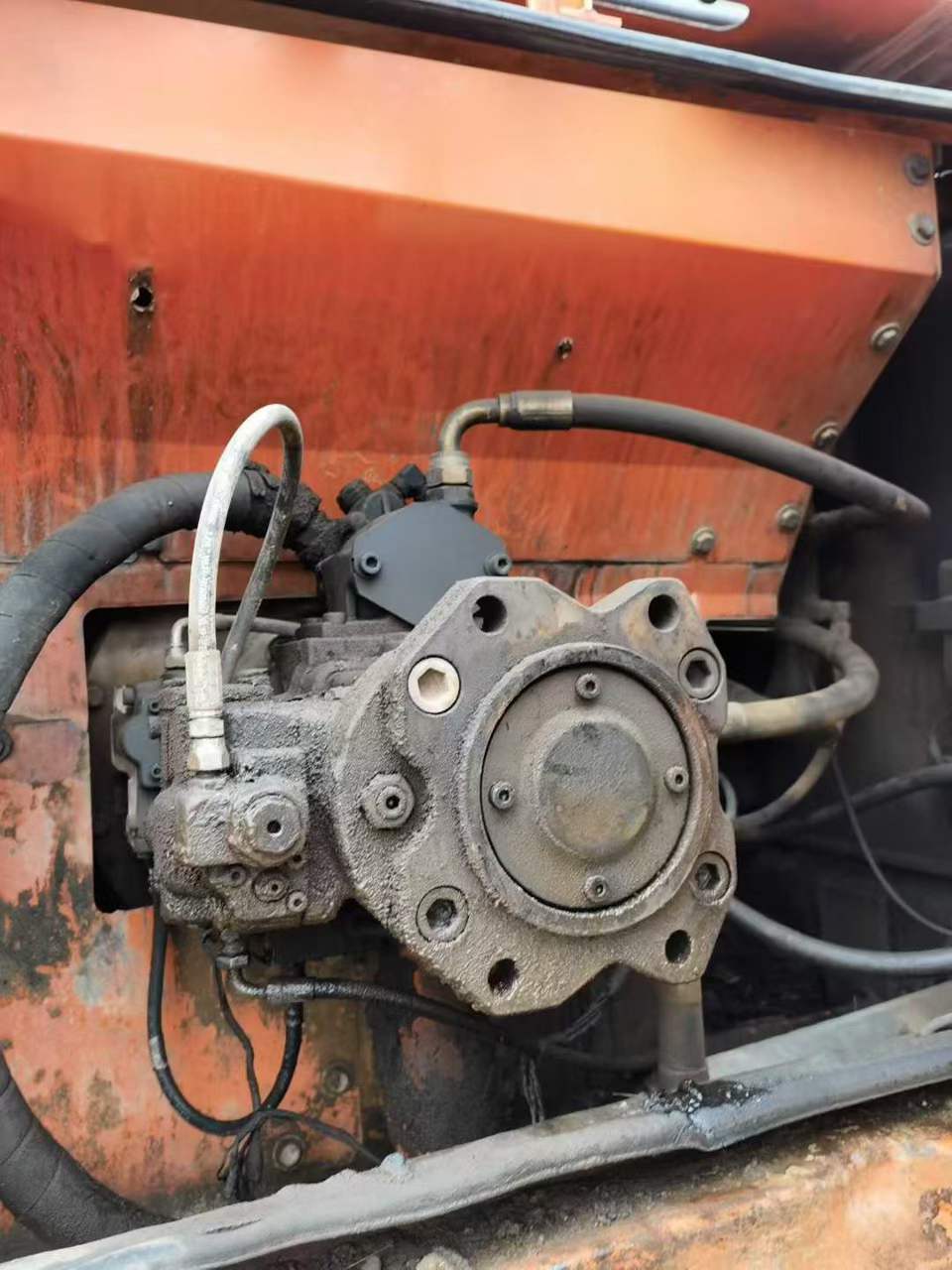 Used Doosan DH215-9 Excavator 2016 Model / 3