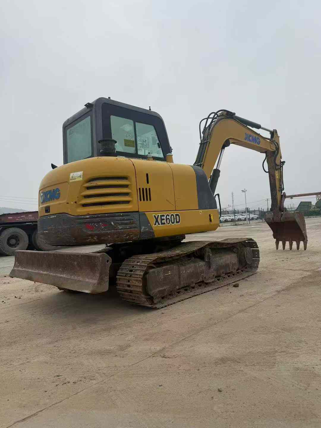 Used XCMG XE60D Excavator 2017 Model / 5