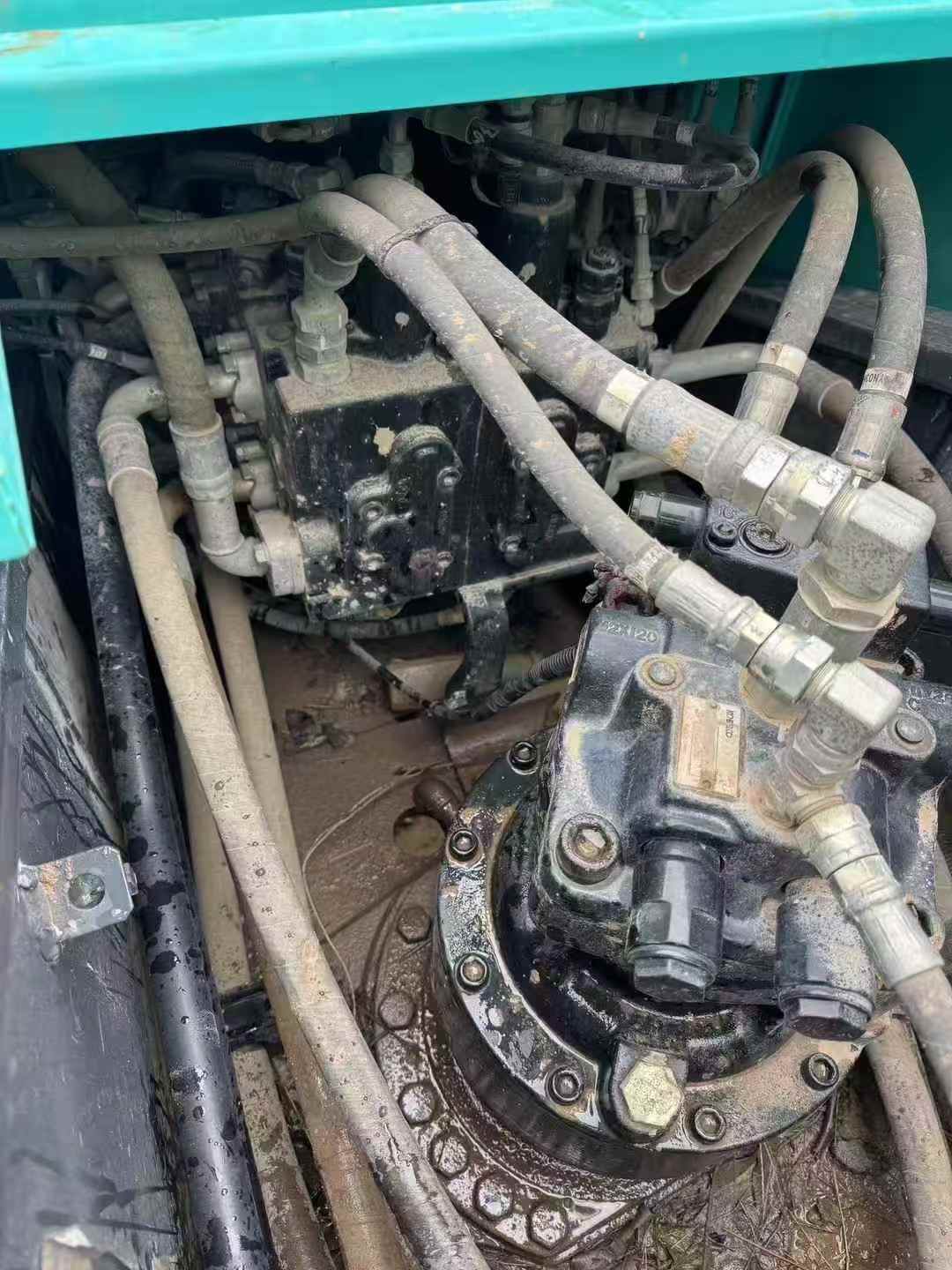 Used Kobelco SK200 Excavator 2021 Model / 8