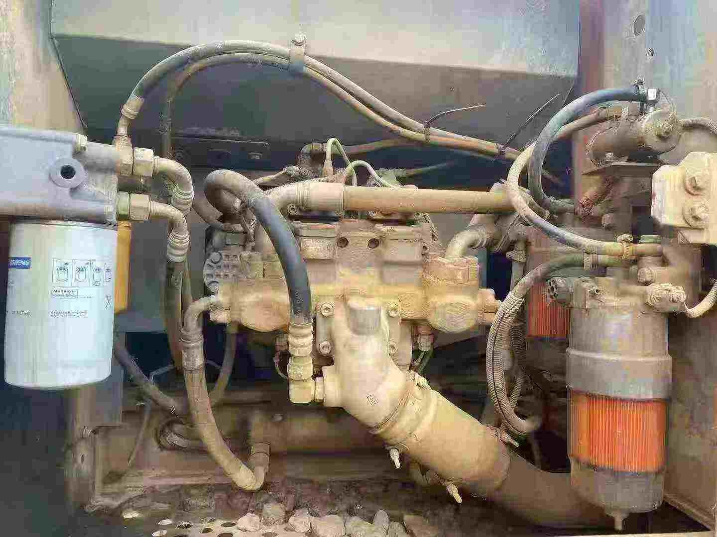 Used Hitachi EX200-3 Excavator 2013 Model / 6