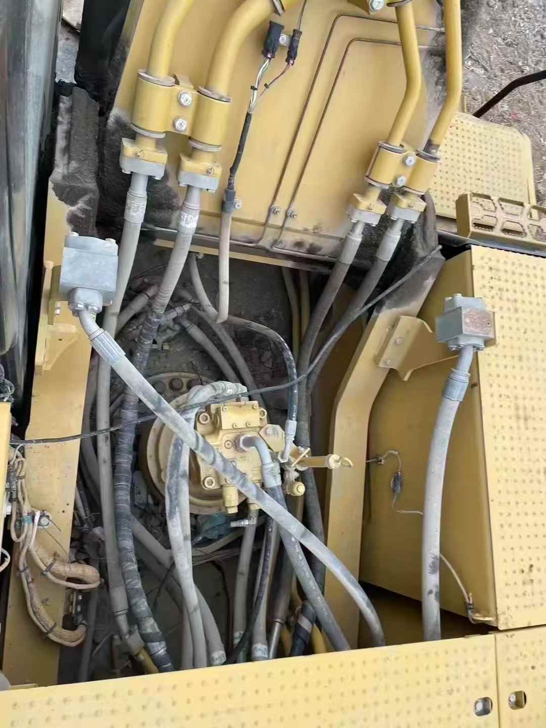 Used Caterpillar 336E Excavator 2021 Model / 3