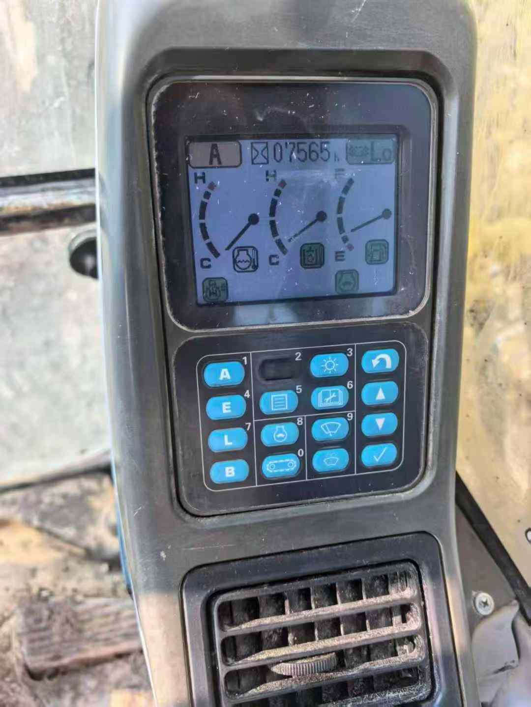 Used Komatsu PC360-7 Excavator 2014 Model / 8