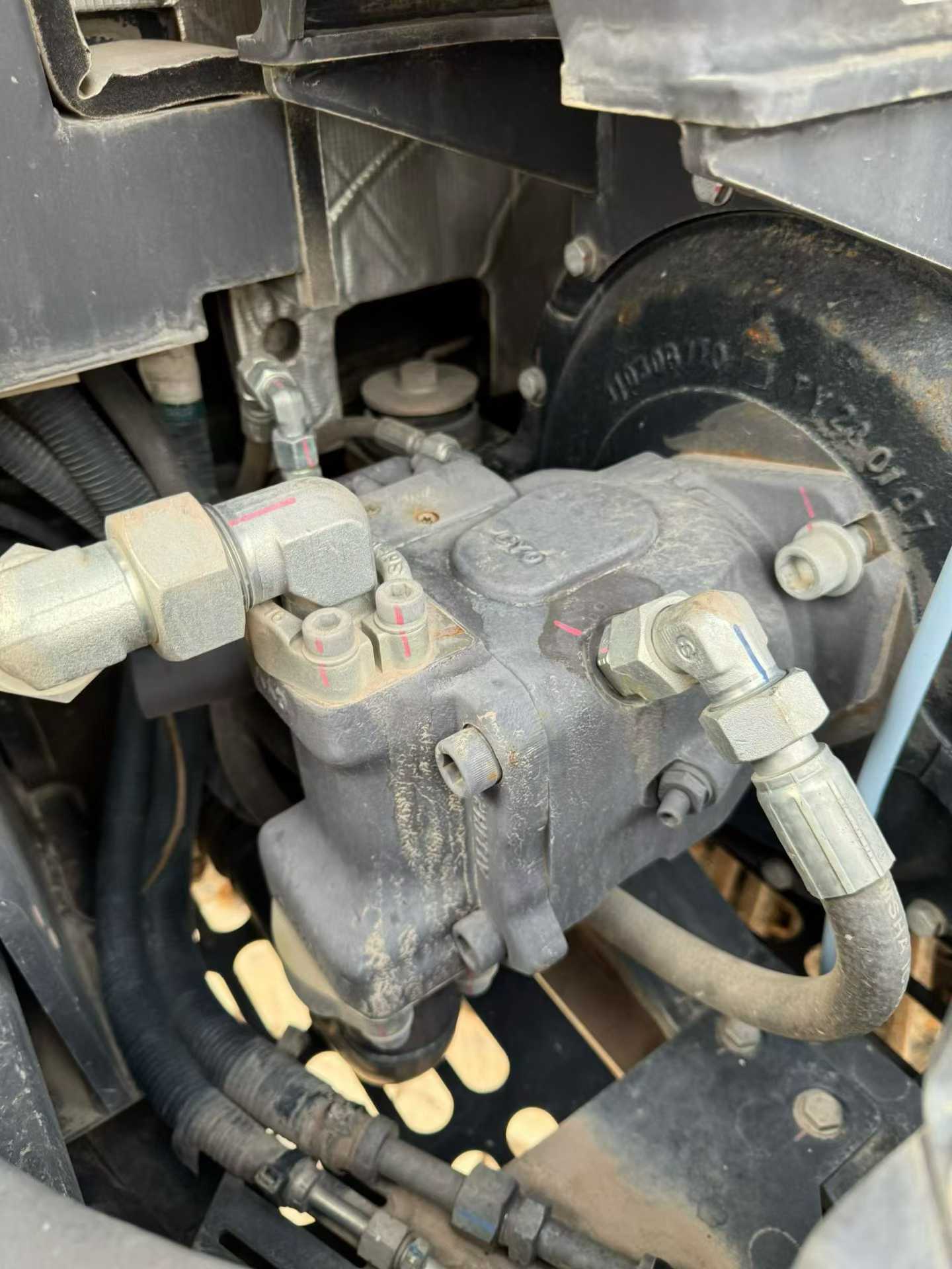 Used XCMG XE60 Excavator 2023 Model / 5