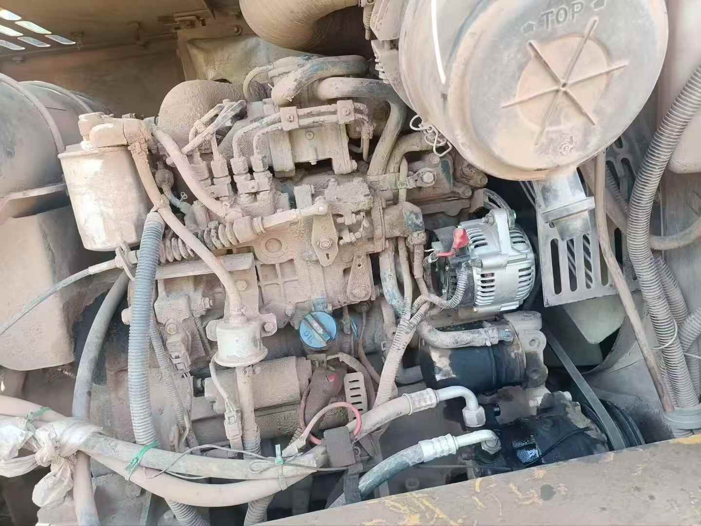 Used XCMG XE75C Excavator 2018 Model / 6