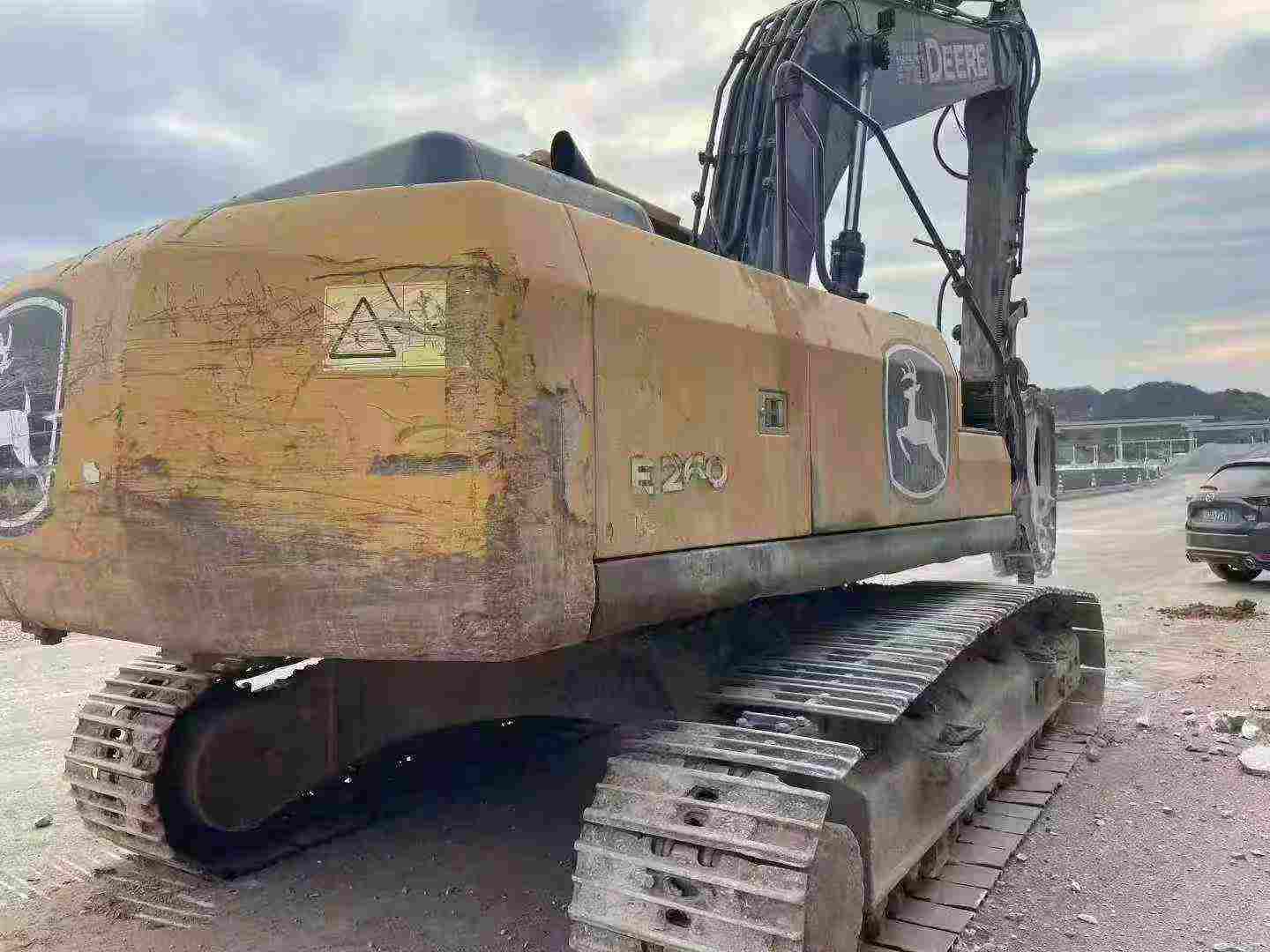 Used JohnDeere E210 Excavator 2018 Model / 3