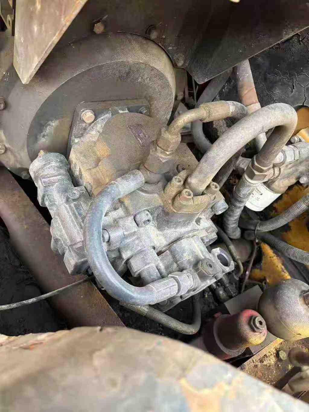 Used XCMG XE85C Excavator 2011 Model / 5