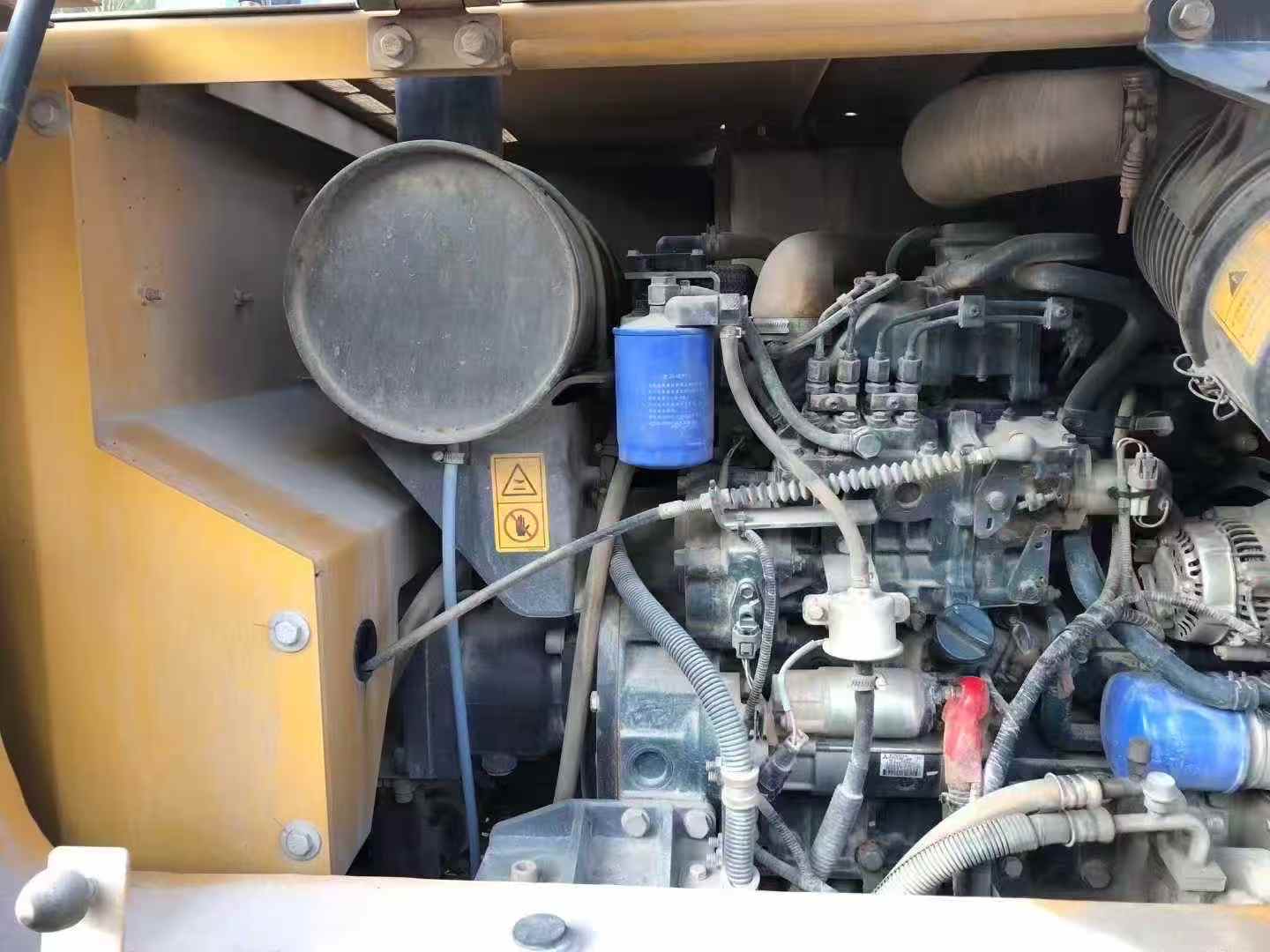 Used XCMG XE75C Excavator 2022 Model / 3