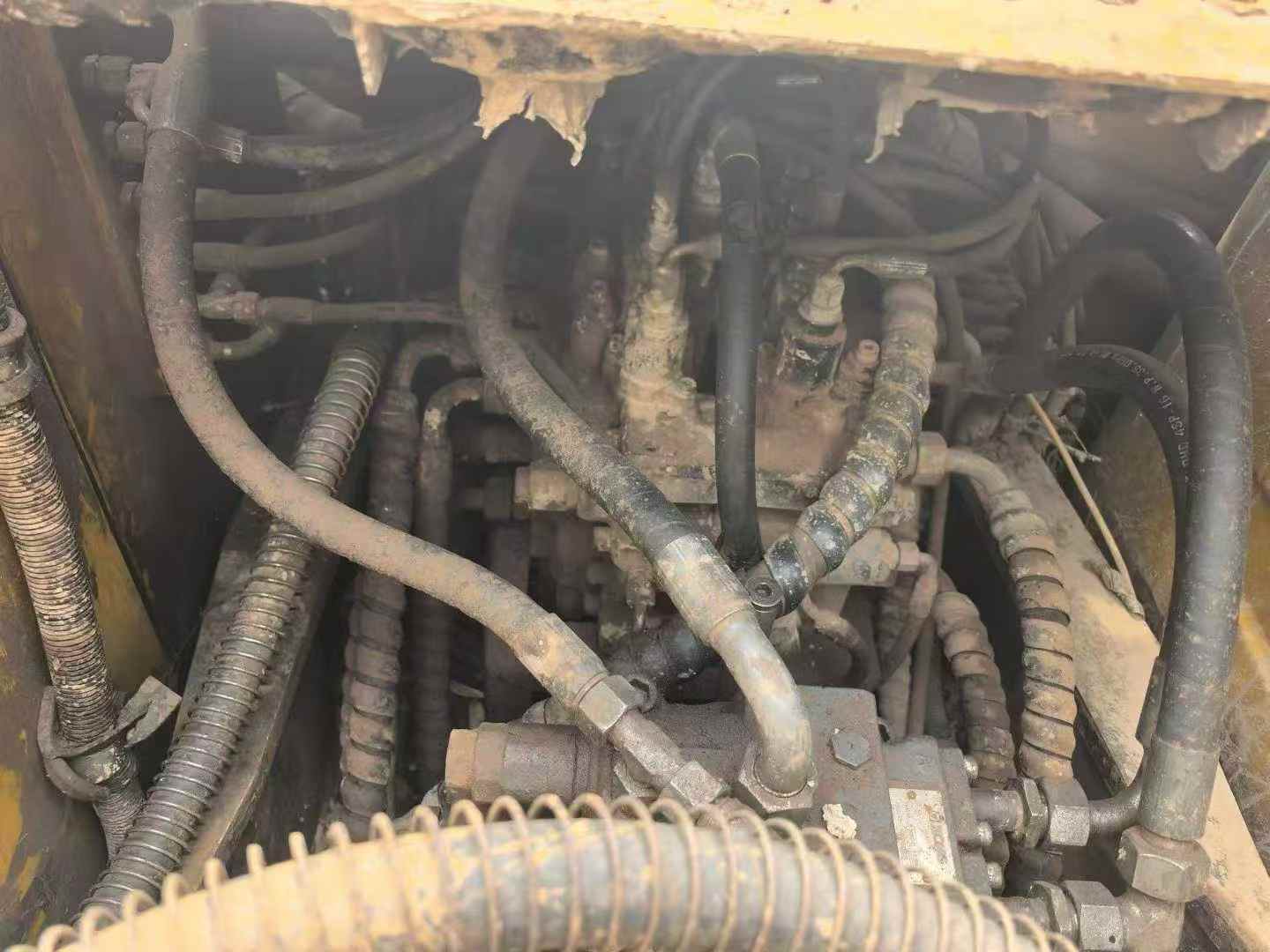 Used XCMG XE135B Excavator 2015 Model / 6