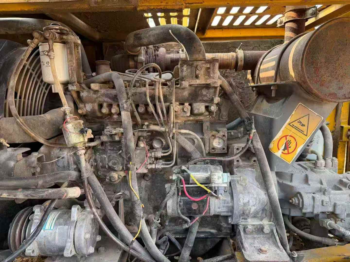 Used XCMG XE80 Excavator 2013 Model / 3