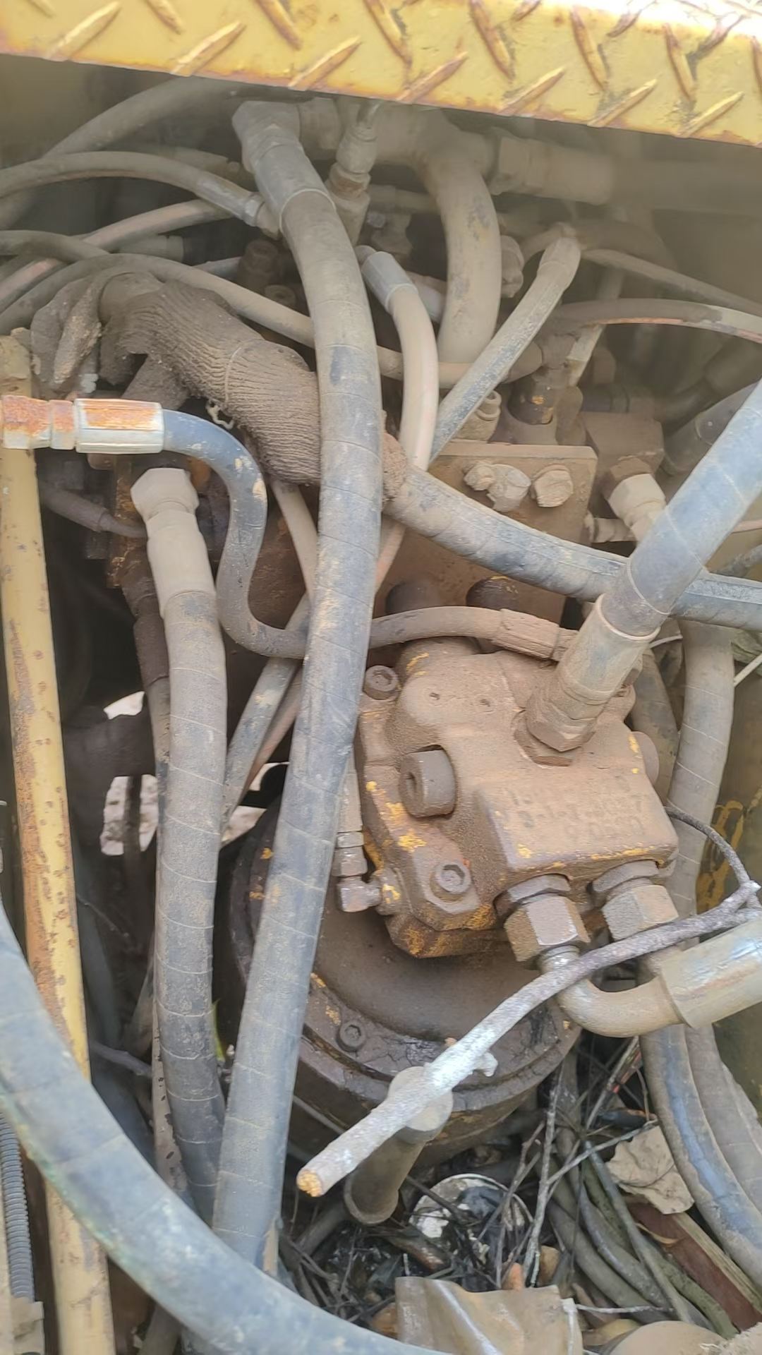 Used Caterpillar E120B Excavator 2016 Model / 4