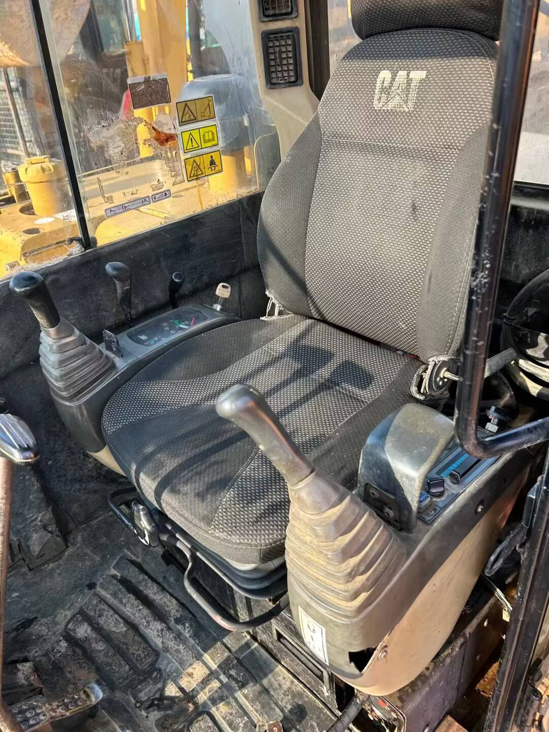 Used Caterpillar 306D Excavator 2016 Model / 8