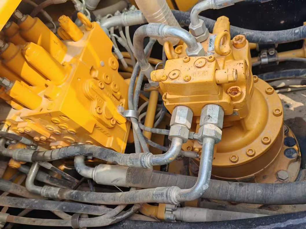 Used Sany SY215C Excavator 2020 Model / 6