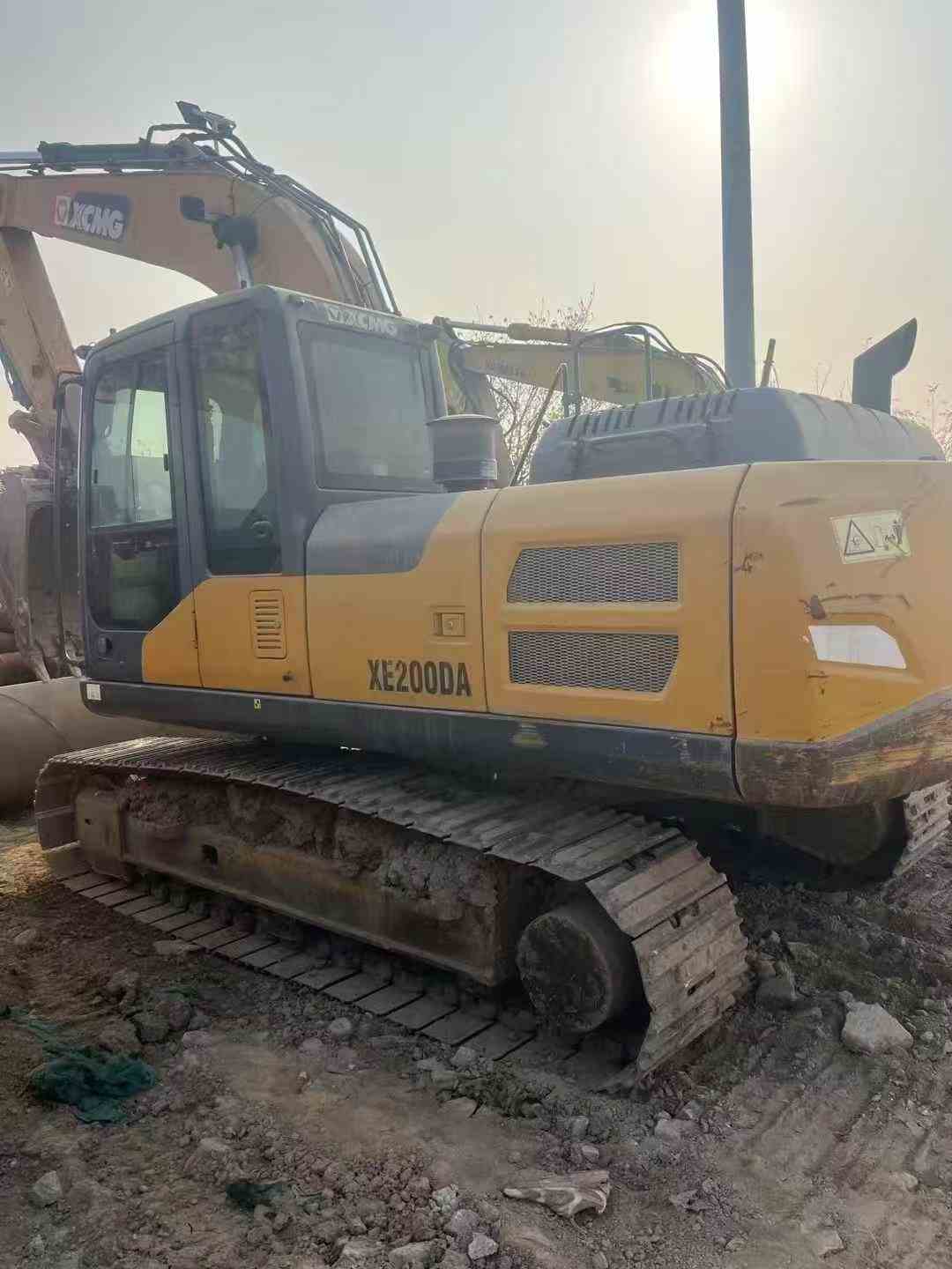 Used XCMG XE200 Excavator 2016 Model / 3