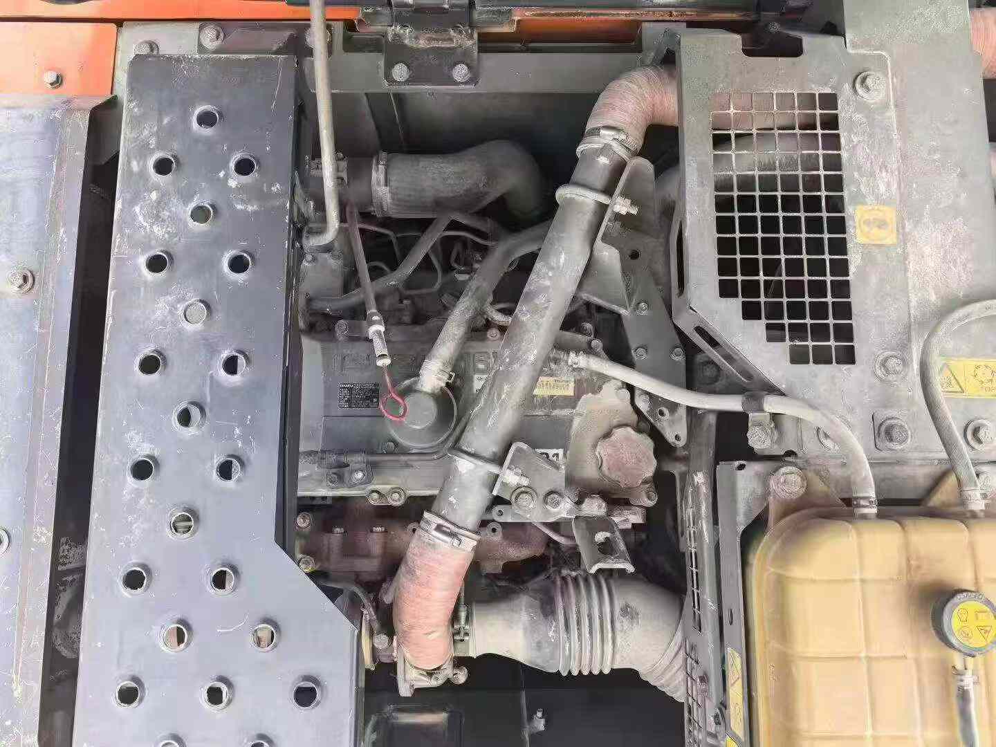 Used Hitachi ZX240 Excavator 2018 Model / 2