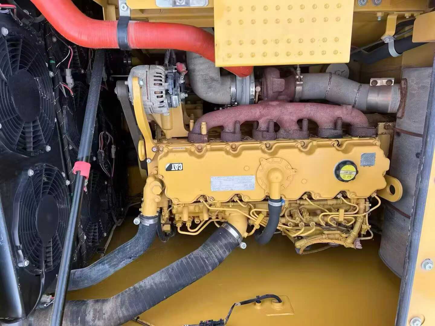 Used Caterpillar 330B Excavator 2020 Model / 4