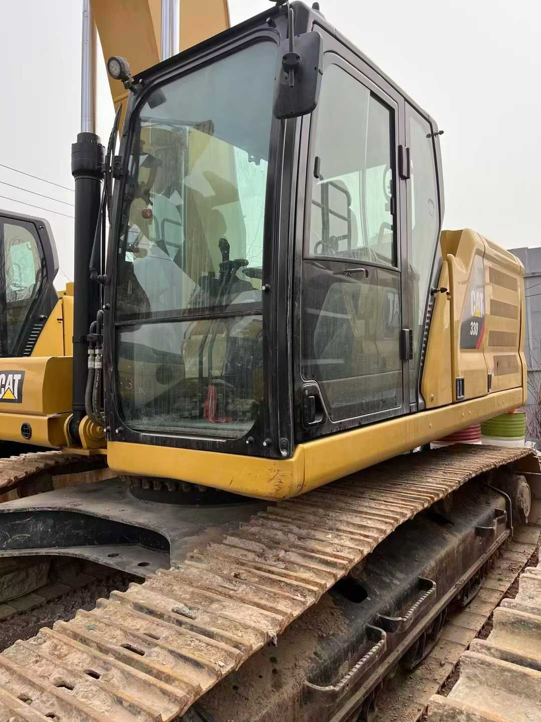 Used Caterpillar 330B Excavator 2020 Model / 7
