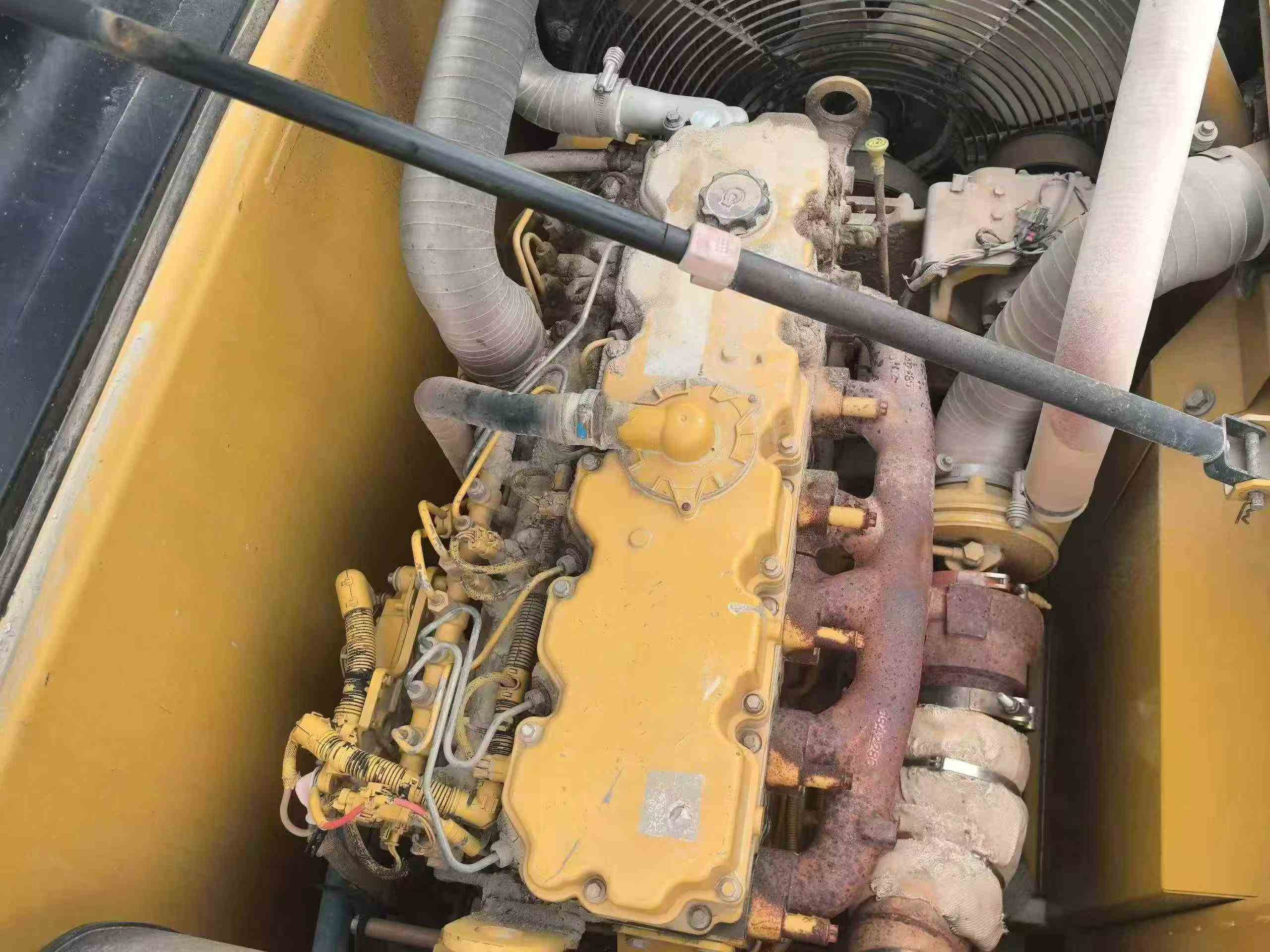 Used Caterpillar 323 Excavator 2017 Model / 8