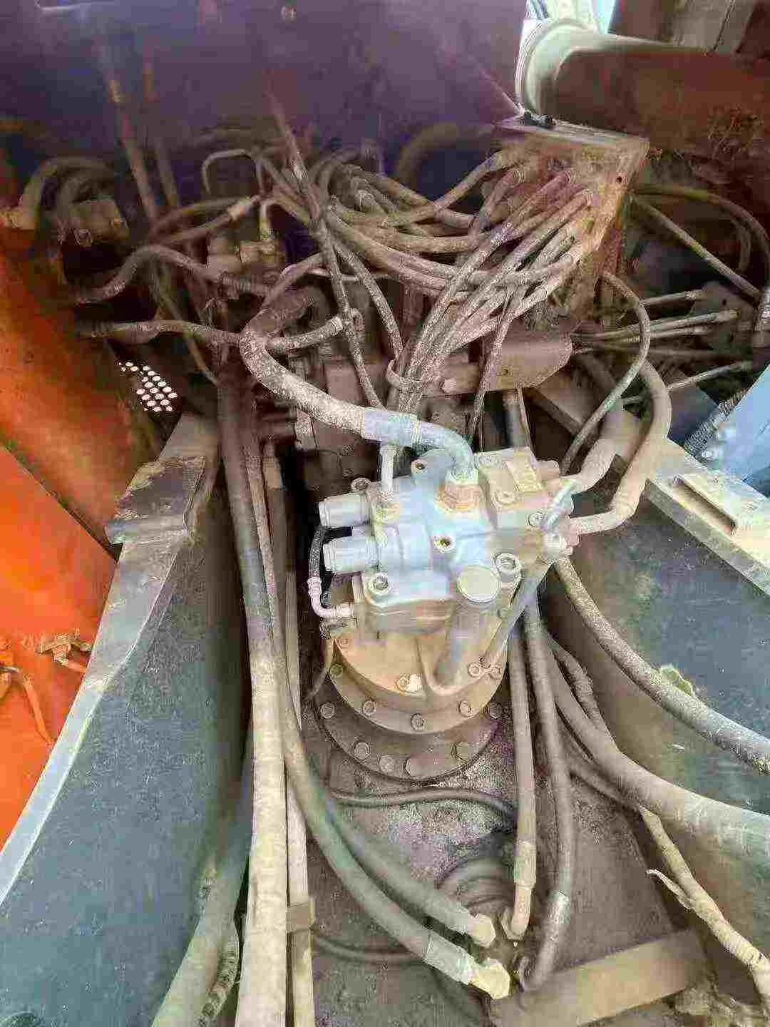 Used Hitachi EX200-3 Excavator 2013 Model / 5