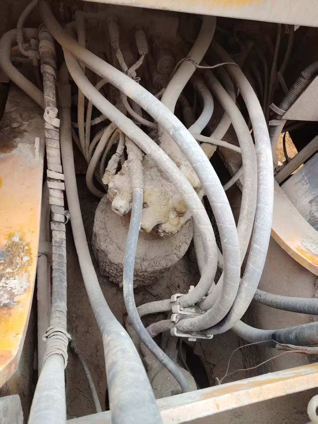 Used Hitachi EX360-5 Excavator 2012 Model / 7