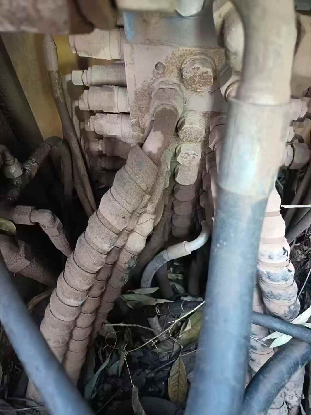 Used XCMG XE75C Excavator 2018 Model / 3