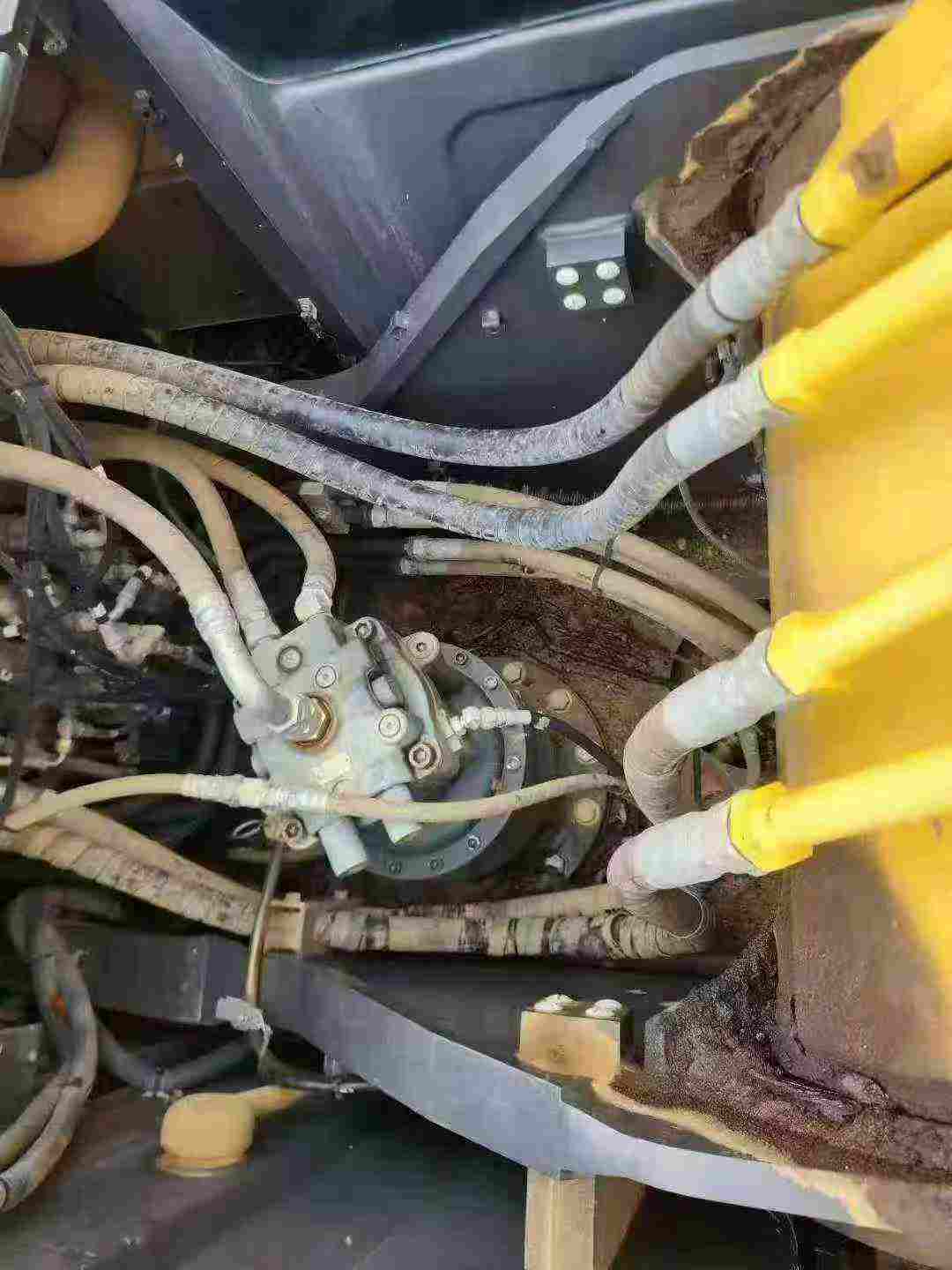 Used Sumitomo SH210-5 Excavator 2020 Model / 7