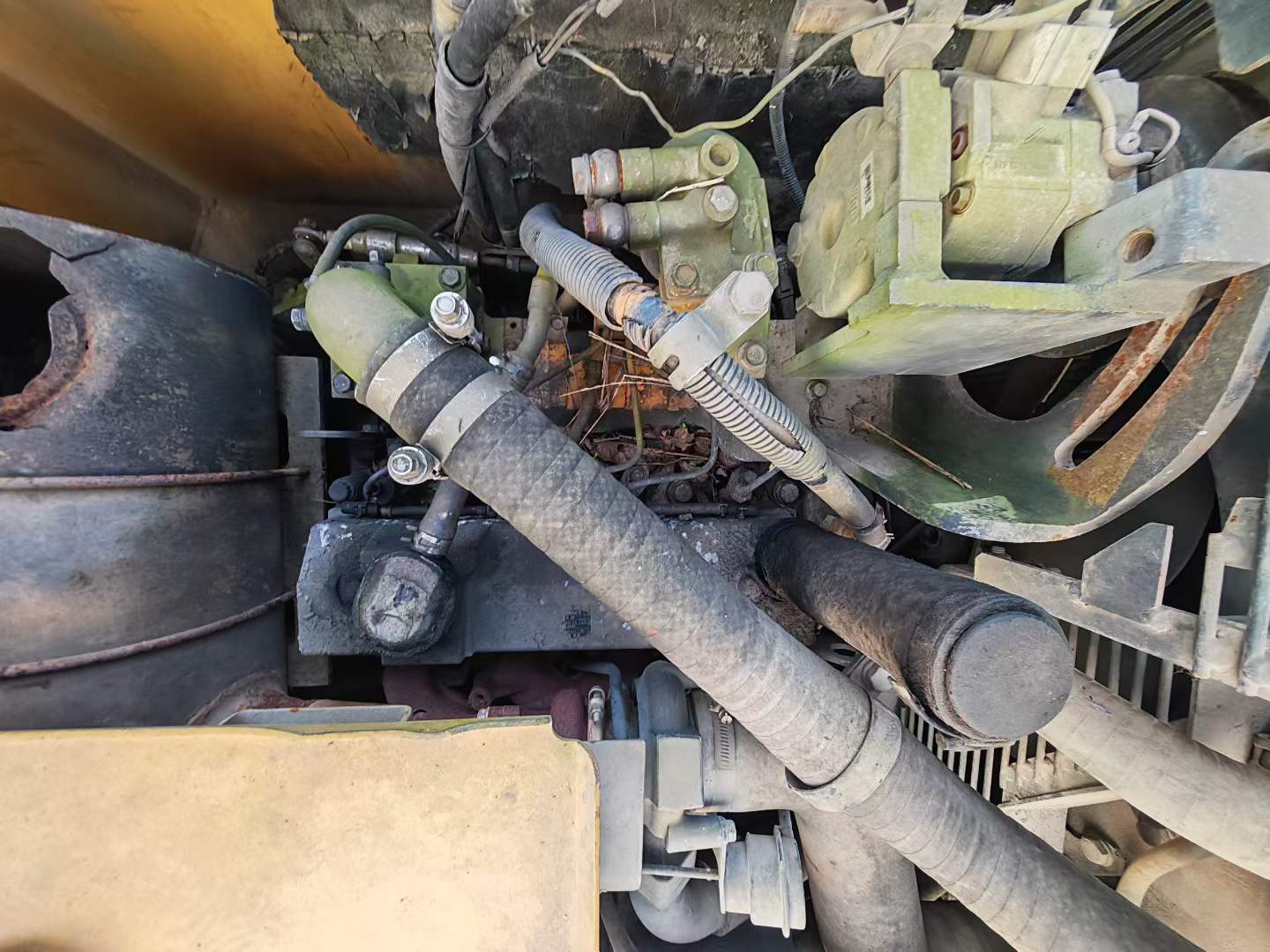 Used Komatsu PC130-7 Excavator 2016 Model / 8