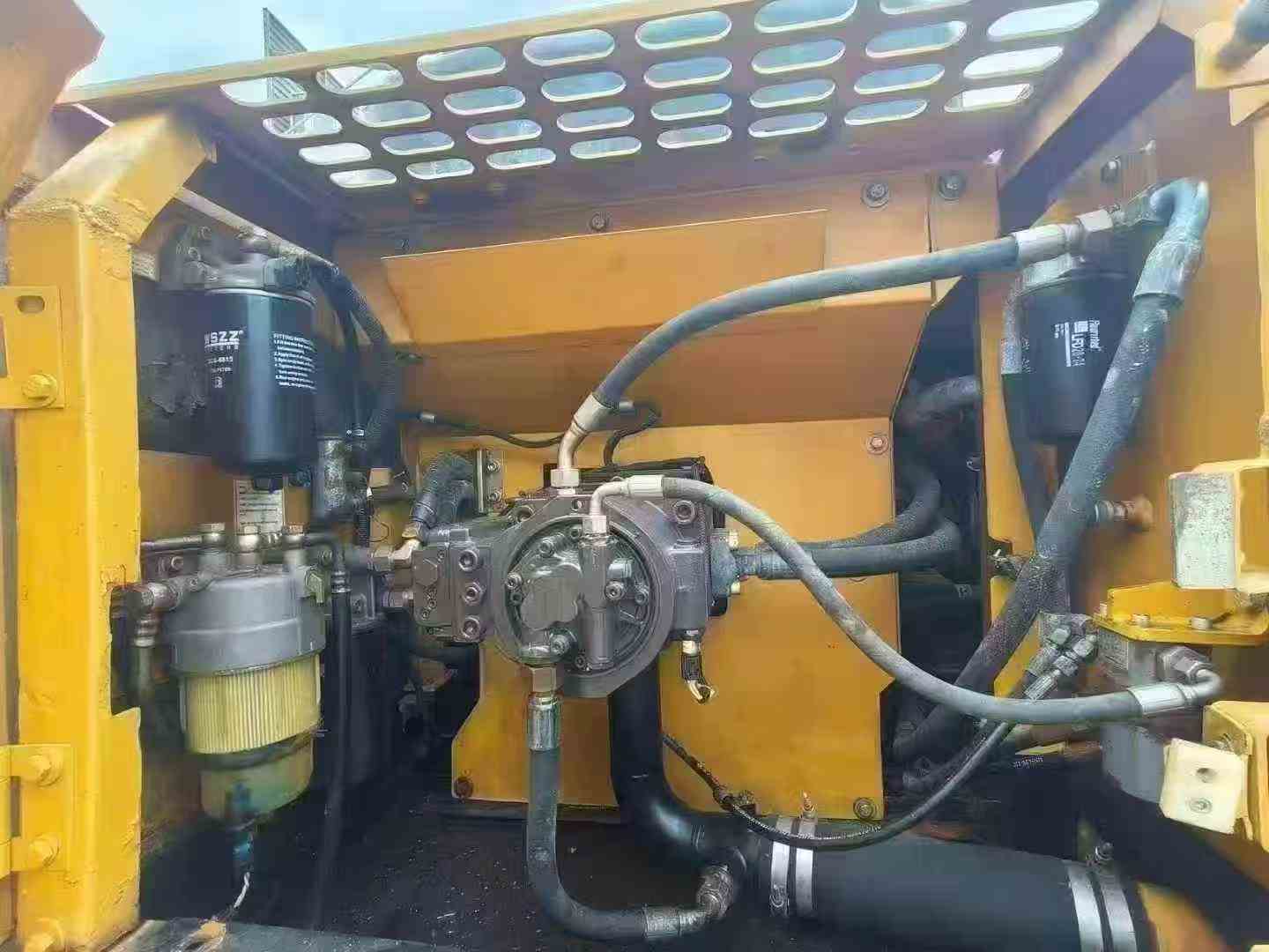 Used Sany SY225C-8 Excavator 2016 Model / 3