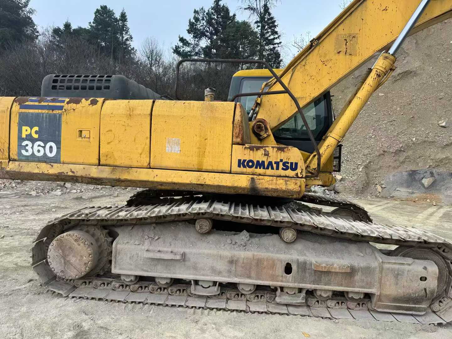 Used Komatsu PC360-7 Excavator 2016 Model / 3